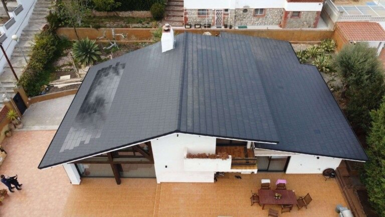 Planum Photovoltaic Solar System